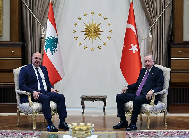 lubnan-cumhurbaskani-avndan-baskan-erdogan-ovgusu-bolgesel-istikrara-onem-veriyor-1786125343826.jpg Lübnan Cumhurbaşkanı Avn'dan Başkan Erdoğan övgüsü: