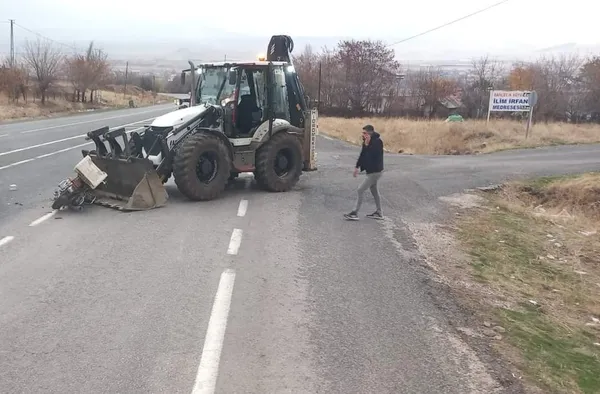 elazigda-trafik-kazasi-1-olu-1732447280969.jpg