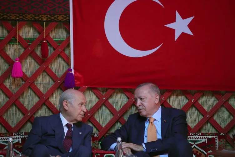 Cumhurbaşkanı Erdoğan ’temsili Malazgirt Zaferi’ni izledi