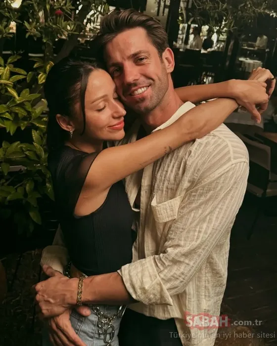 Bali’de aşk tazelediler! Şarkıcı Zeynep Bastık ve sevgilisi Serkay Tütüncü romantizmin doruklarında...