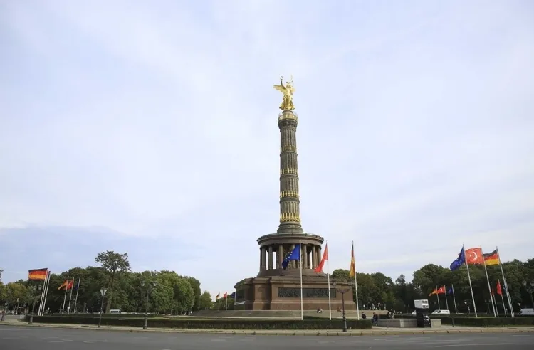 Almanya'da Başkan Erdoğan hareketliliği