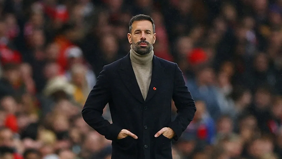 Manchester United’ta Ruud van Nistelrooy ile yollar ayrıldı Manchester United’ta Ruud van Nistelrooy ile yollar ayrıldı
