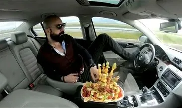 Fenomen olmak için trafikte arabada meyve yiyen sürücü hakkında flaş gelişme!