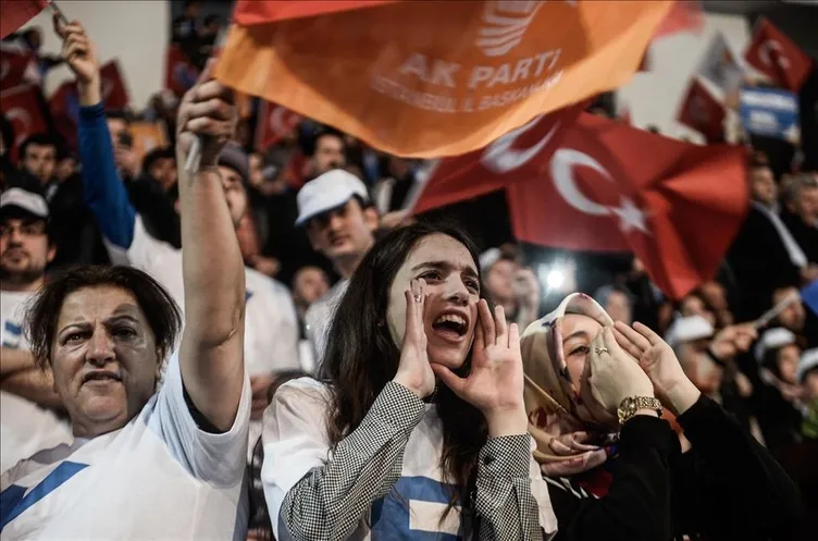 SON DAKİKA | AK Parti’de hazırlıklar sürüyor! ‘Ortak akılla’ büyük kongreye: Sorular yapak zekaya hazırlatıldı