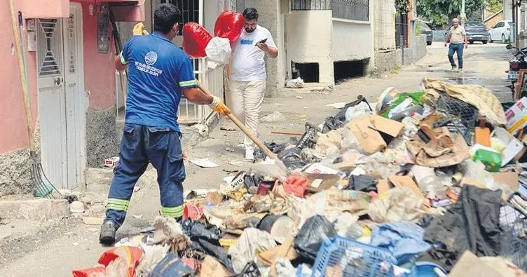 Çöp evin kokusu işçiyi bayılttı