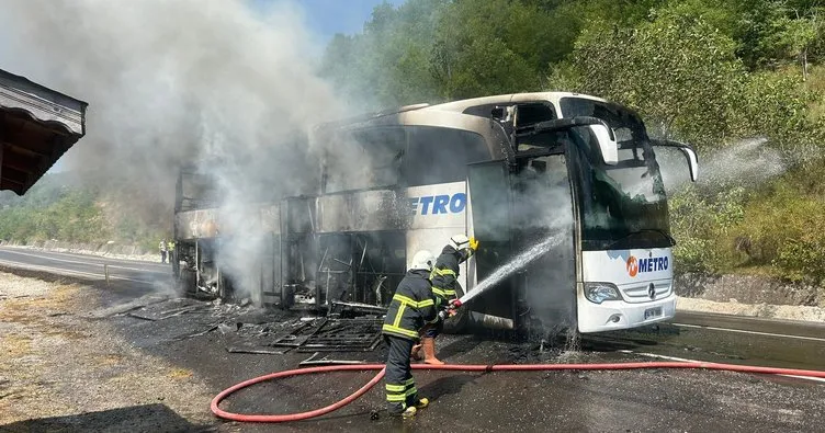 Kastamonu’da yolcu otobüsünü alevler sardı: 10 yolcu son anda kurtuldu!