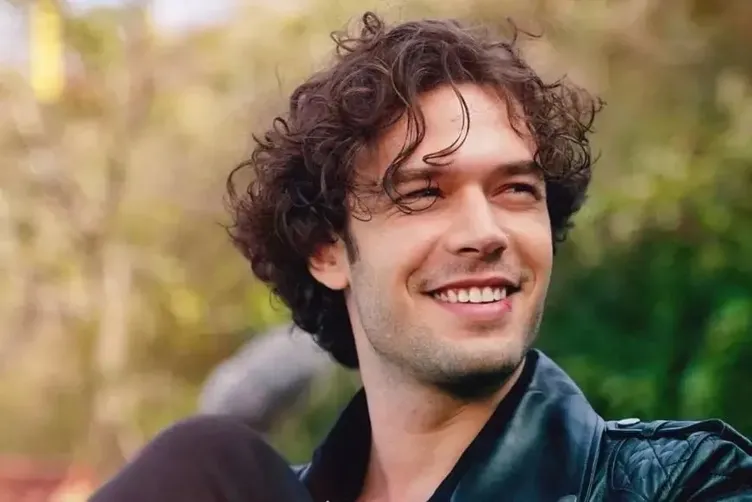 Altın Kafes Onur kimdir? Yeni dizi başlıyor! Altın Kafes’in Onur’u Aytaç Şaşmaz kimdir, kaç yaşında, nereli?