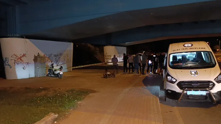 Antalya’da ’Irmağa şişe atma’ kavgası: Silah tutukluk yapınca meydan dayağı yedi