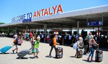 Antalya rekora doymuyor! Turist sayısı pandemi öncesine döndü