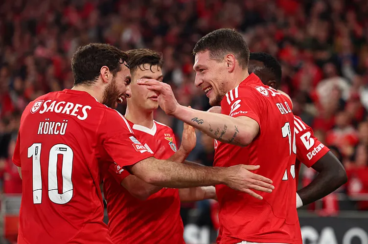 Son dakika haberi: Portekiz’de Orkun Kökçü ve Kerem Aktürkoğlu’nun oruç tutması gündem oldu! İşte Lage’nin duruma tepkisi...