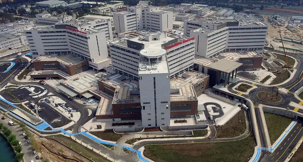 Türkiye, Kovid-19'la mücadelede dünyaya örnek oldu! ABD ve Avrupa tel tel dökülürken Türkiye şehir hastaneleri ile farkını gösterdi - 4