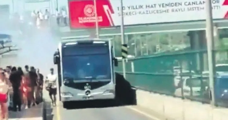 Metrobüs hattı yine dumana boğuldu