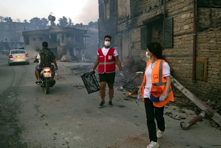 Manavgat'tan son dakika haberi: Gün ağardı felaketin boyutu ortaya çıktı! Cehennemi yaşadılar - Sayfa 4 - Son Dakika Haberler