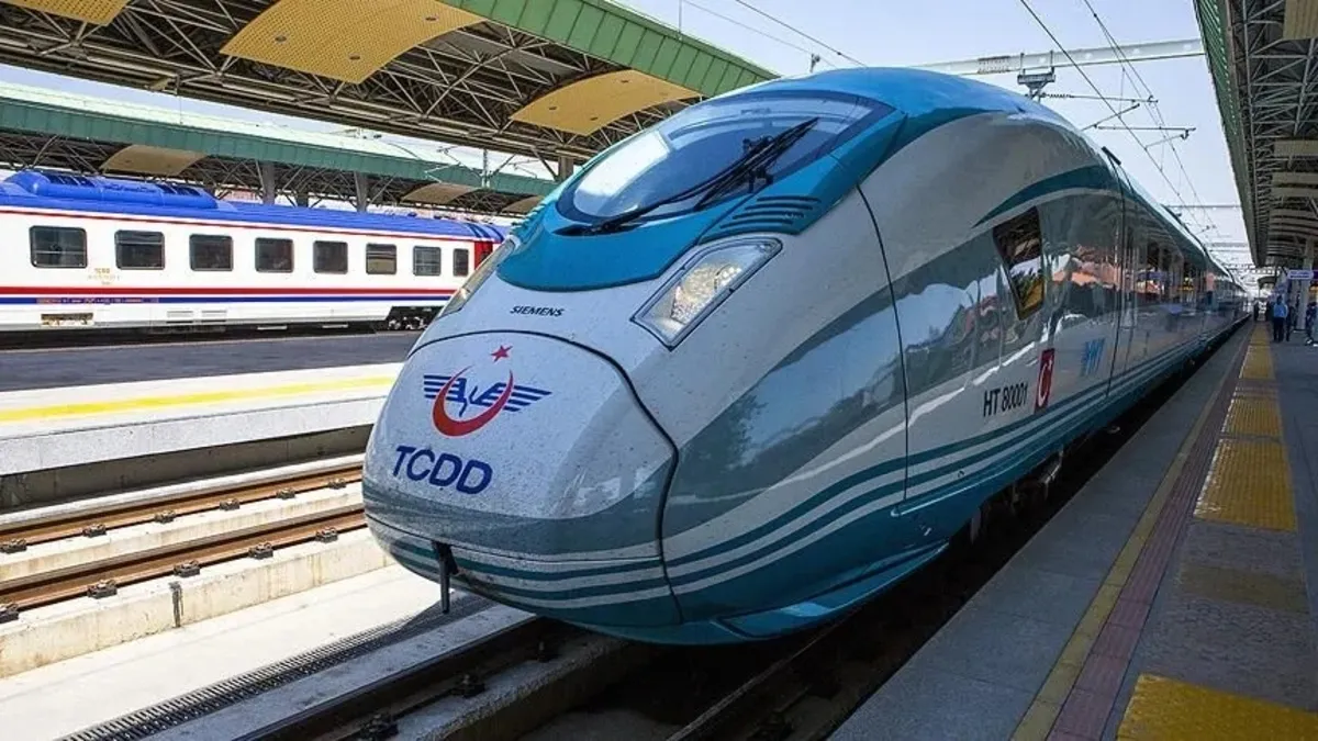 TCDD'den yeni ihale: 7 ana hatta yemekli vagonlar 2 yıllığına kiralanacak