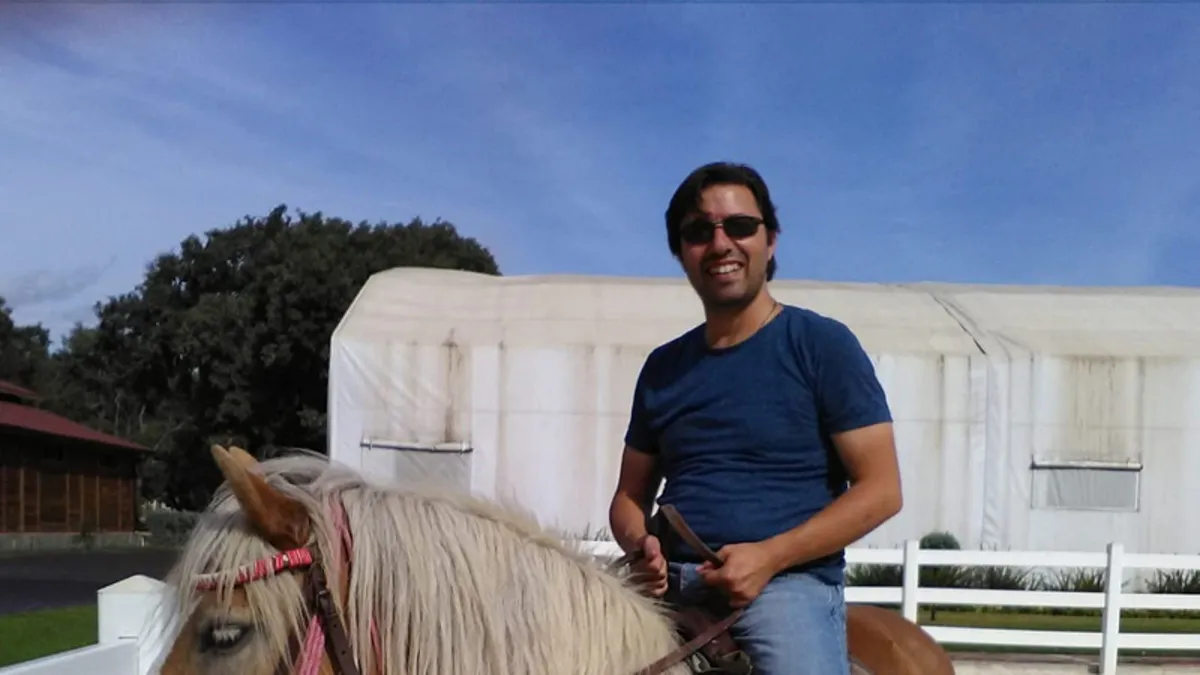 Ziraat mühendisi evinde ölü bulundu!