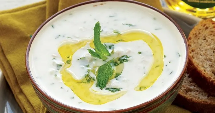 Yoğurtlu soğuk çorba tarifi: Yoğurtlu soğuk çorba nasıl yapılır?