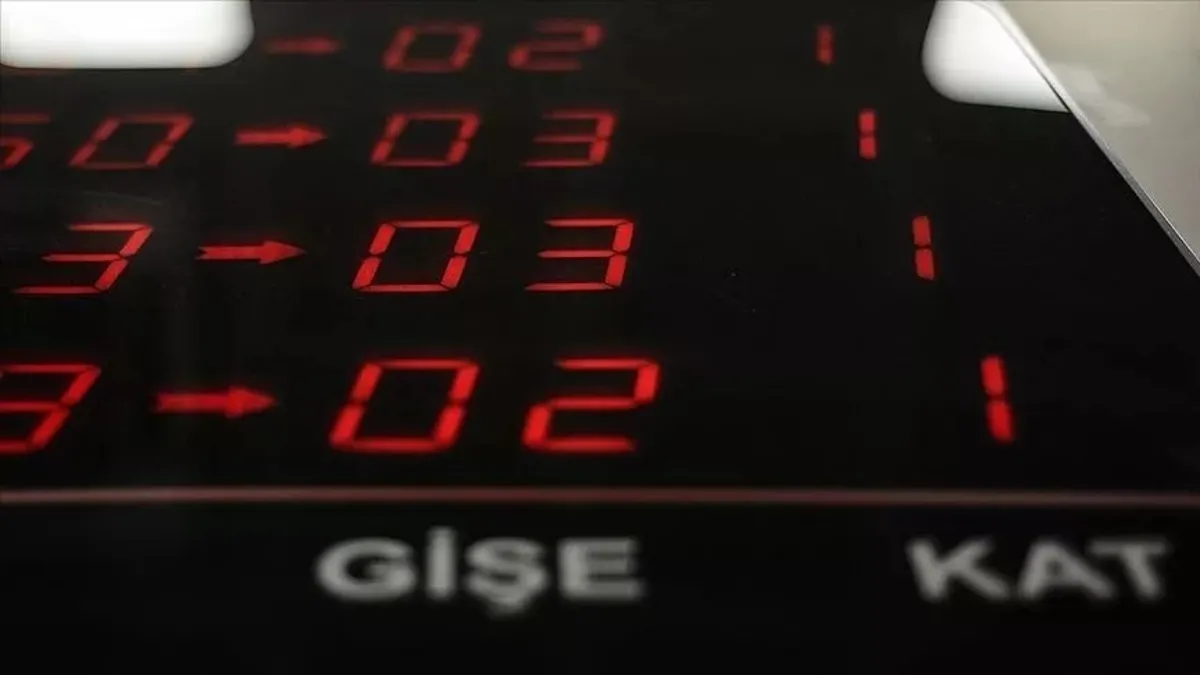 23 Nisan 2026 bankaların çalışma saatleri! Bugün bankalar açık mı? EFT ve havale işlemleri yapılır mı?