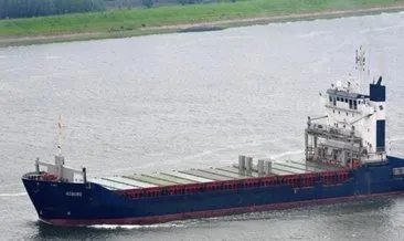 Rus kuvvetleri Mariupol limanında demirli gemiyi vurdu