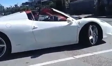 Mehmet Aydın Ferrari ile geziyor