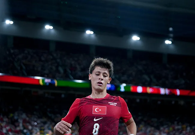 turkiye-paraguay-canli-2026-dunya-kupasinda-a-milli-futbol-takiminin-rakibi-paraguay-iste-montellanin-11i-1781920530894.jpeg