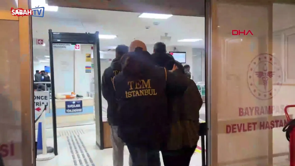 İstanbul’da yılbaşı öncesi eylem hazırlığında olan DEAŞ şüphelilerine operasyon: 115 gözaltı videosunu izle İstanbul’da yılbaşı öncesi eylem hazırlığında olan DEAŞ şüphelilerine operasyon: 115 gözaltı videosunu izle