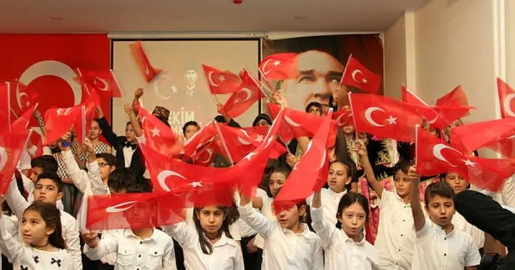 Uğur Ortaokulu’nda ’Atatürk’ sergisi