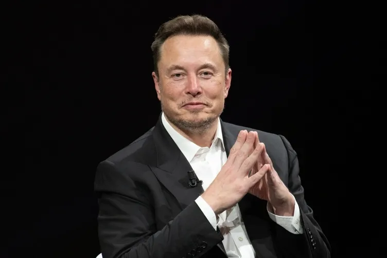 13 çocuğu olan Elon Musk’ı örnek aldı! Türkücü İzzet Yıldızhan yeniden baba olmaya yeşil ışık yaktı...