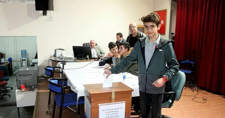 Van’da ‘Okul Meclisleri İl Başkanlık Seçimi’ yapıldı