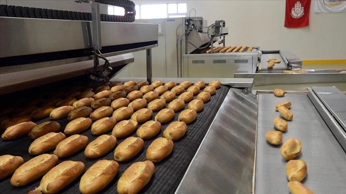 İBB, Halk Ekmek'e yüzde 25 zam yaptı