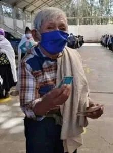 124 yaşında ve hiçbir hastalığı yok! Dünyanın en yaşlı adamı sadece bu 2 yiyecekle besleniyor