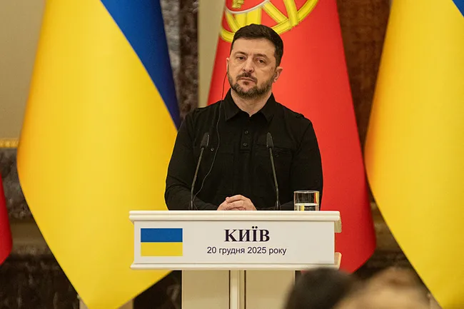 zelenskiy-ukrayna-secimleri-hakkinda-konustu-kontrolumuzde-olmayan-yerlerde-duzenlenmeyecek-1766257137178.jpeg Zelenskiy, Ukrayna seçimleri hakkında konuştu: