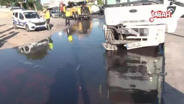 İstanbul Cevizlibağ'da su tankeri tramvaya çarptı
