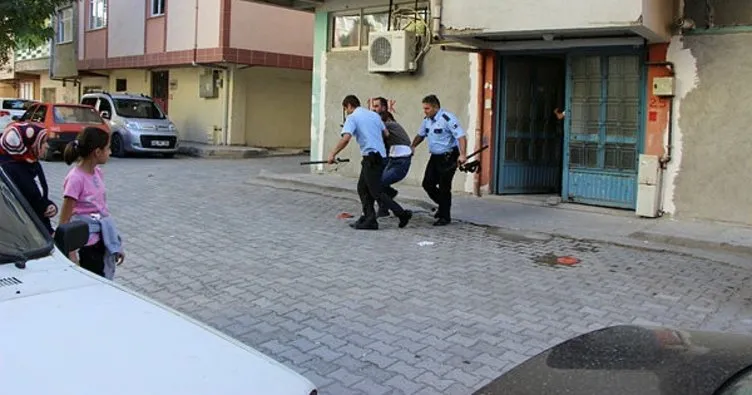 Polise bıçakla direndi, biber gazı ile etkisiz hale getirildi