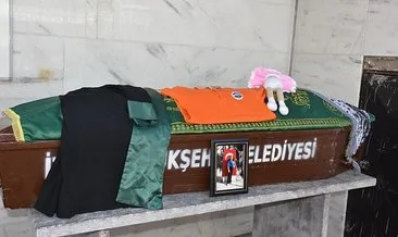 Eşya taşıma sırasında üzerine koltuk düşen 9 yaşındaki Ebrar hayatını kaybetti #izmir