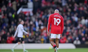 Manchester United, Bournemouth’a ezildi!