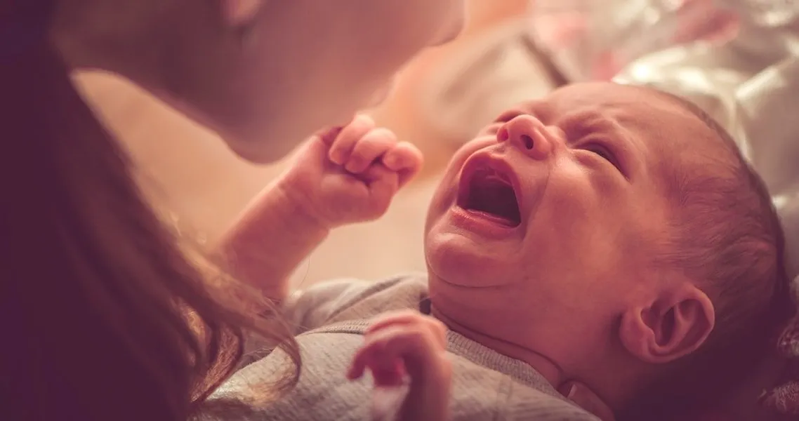 bebekte gaz sancisinin sebepleri nelerdir bebegin gazi nasil cikarilir bebek haberleri