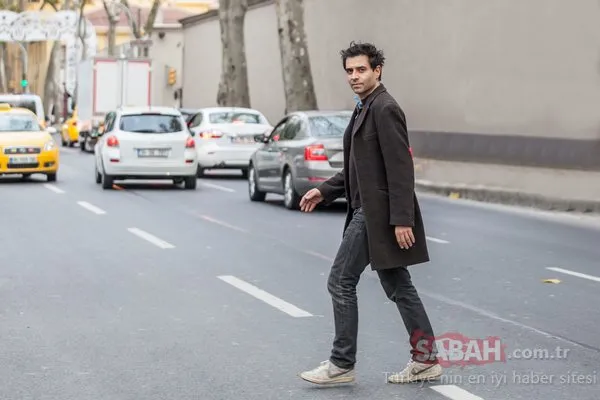 Cansel Elçin striptizci oluyor