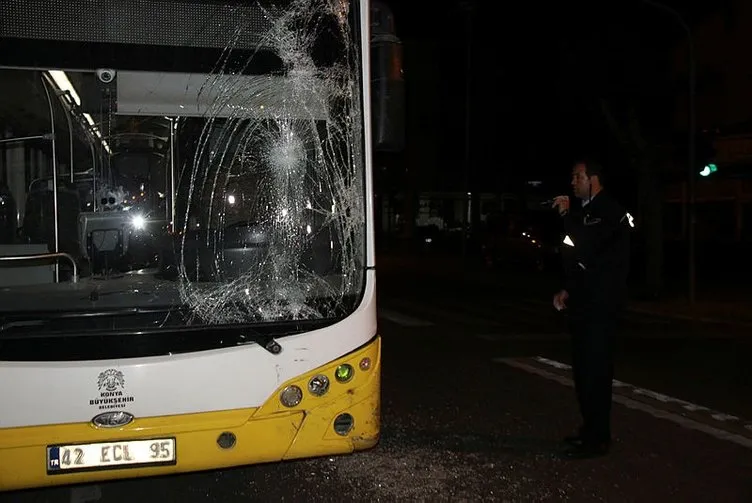 Konya’da alkollü sürücü, belediye otobüsüne ateş edip şoförünü darp etti