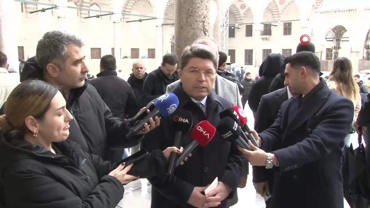 Adalet Bakanı Tunç’tan ‘Suça karışan çocuklar konusunda düzenleme’ açıklaması | Video videosunu izle Adalet Bakanı Tunç’tan ‘Suça karışan çocuklar konusunda düzenleme’ açıklaması | Video videosunu izle