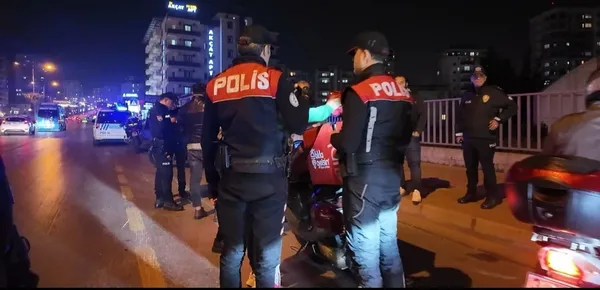 asayis-uygulanmasinda-4-calinti-motosiklet-yakalanirken-16-motosiklette-trafikten-men-edildi-1742546173345.jpg
