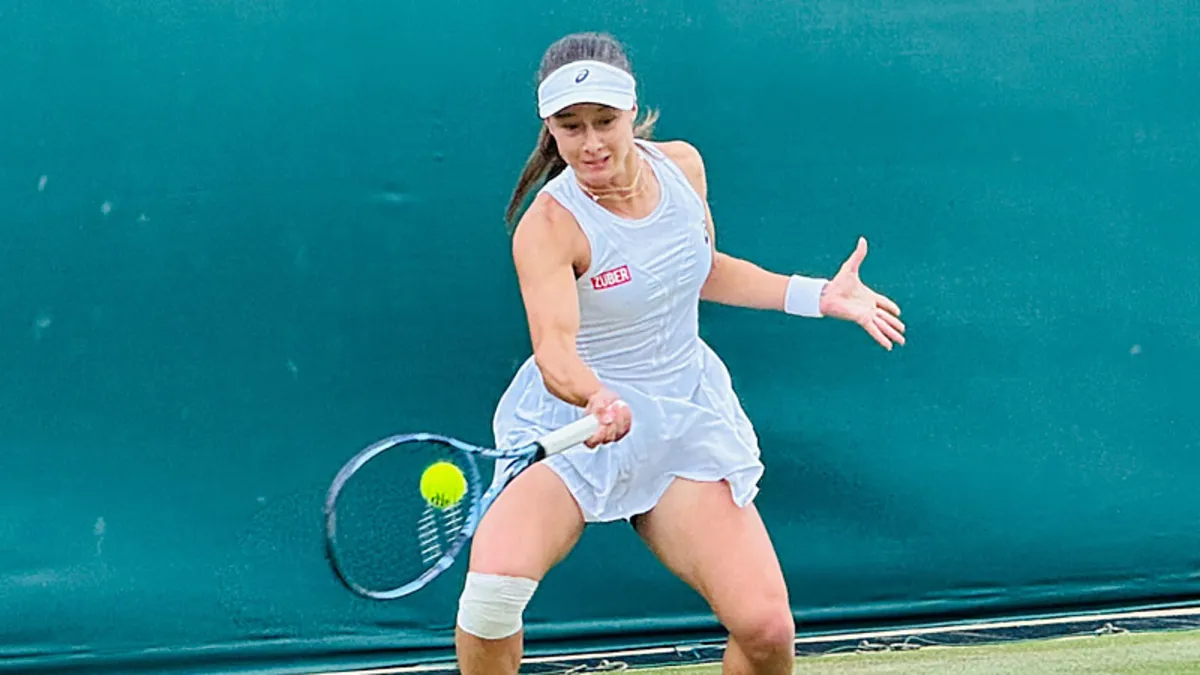 Zeynep Sönmez, Wimbledon’a ikinci turda elendi! Zeynep Sönmez, Wimbledon’a ikinci turda elendi!