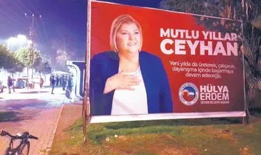 Yardım afişlerini söküp yerine yılbaşı afişi astılar #adana Yardım afişlerini söküp yerine yılbaşı afişi astılar #adana