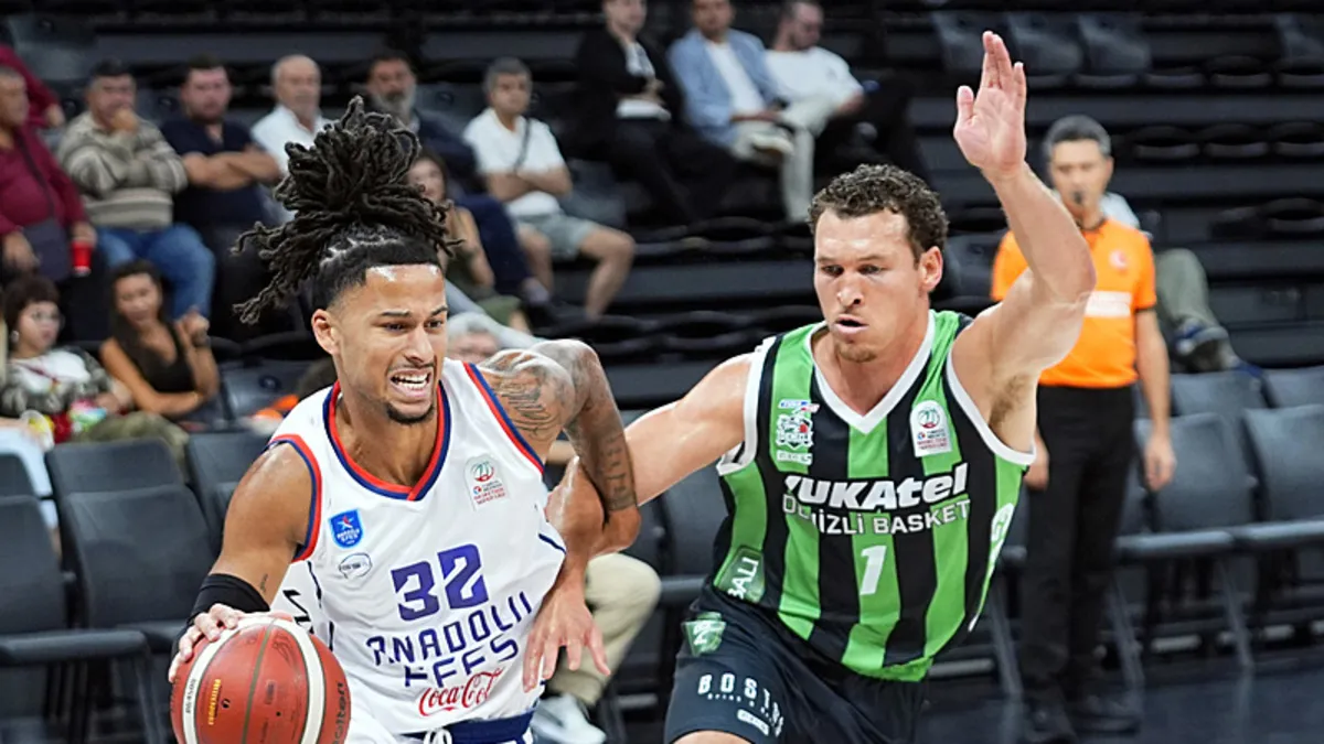 Anadolu Efes, Yukatel Denizli Basket'i 85-76 yendi