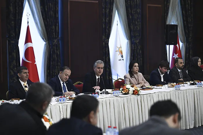 ak-partili-hasan-basri-yalcindan-ozgur-ozele-tepki-chp-destekcileri-bile-tavrindan-rahatsiz-1767706061801.jpg AK Partili Hasan Basri Yalçın'dan Özgür Özel'e tepki: CHP destekçileri bile tavrından rahatsız!