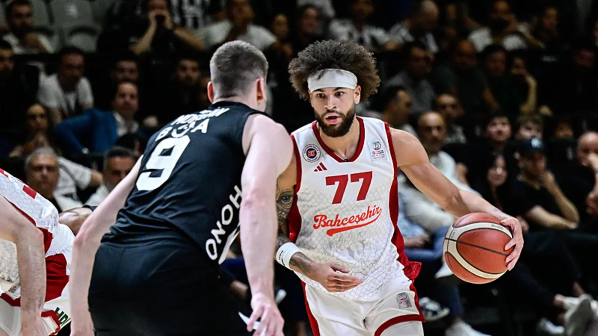 Bahçeşehir Koleji basketbol forması