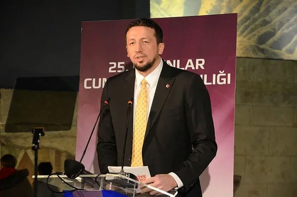 Cenk Tosun'a mesaj yağdı!