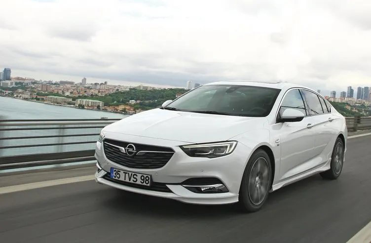 Opel Insignia Grand Sport 1.6 CDTi testi