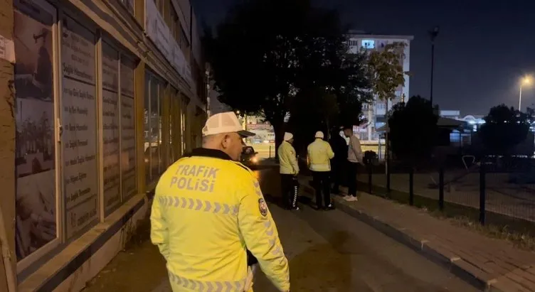 Alkollü sürücünün panik anları: Kameraları görünce bakın ne yaptı!