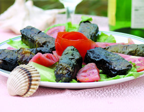 Pazı Yaprağında Palamut Sarma