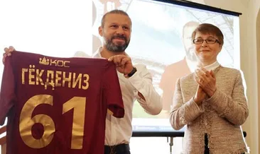 Gökdeniz Karadeniz’e büyük onur